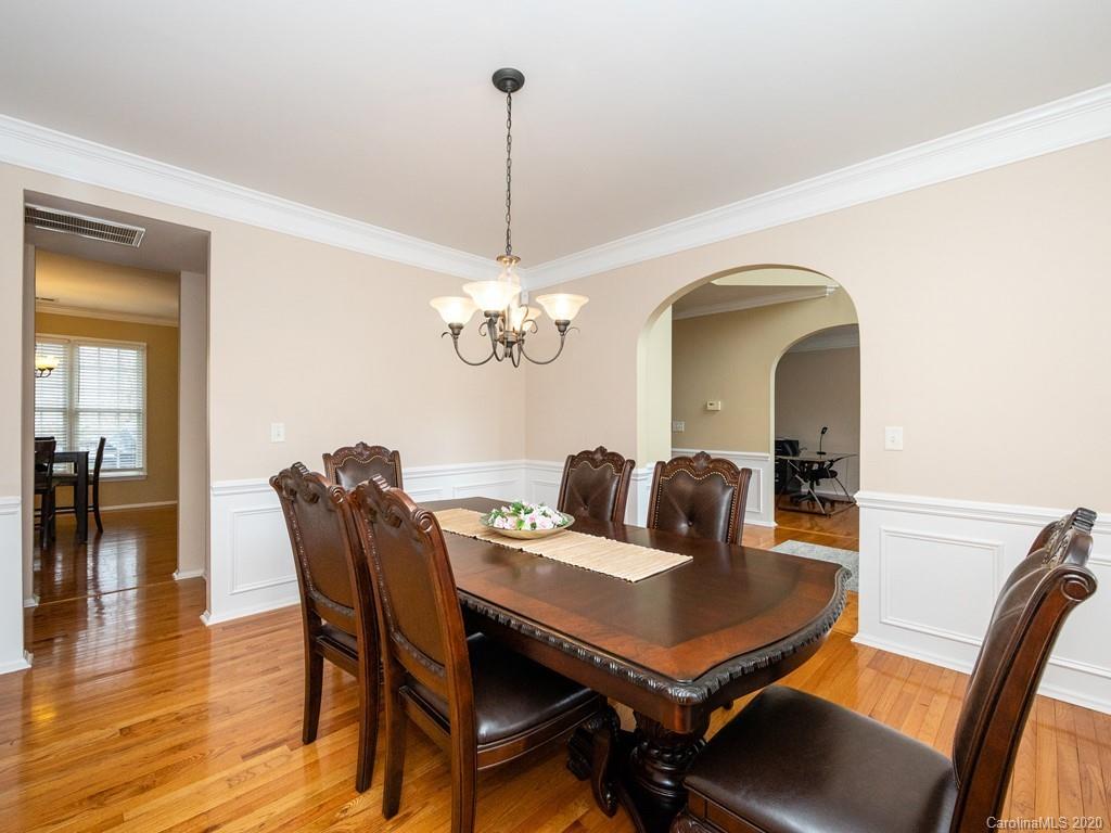 3214 Arklow Road Charlotte, NC 28269 - Photo 11 of 46 Gallery Image 11