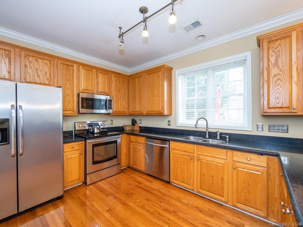 3214 Arklow Road Charlotte, NC 28269 - Photo 22 of 46 Gallery Image 22