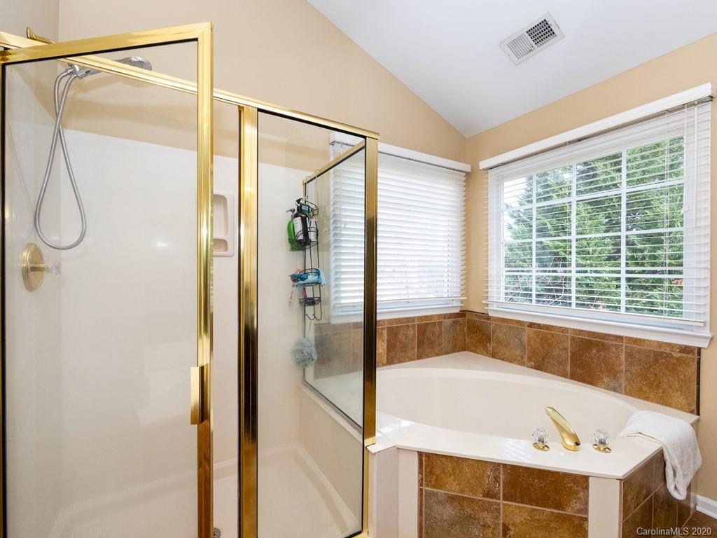 3214 Arklow Road Charlotte, NC 28269 - Photo 35 of 46 Gallery Image 35
