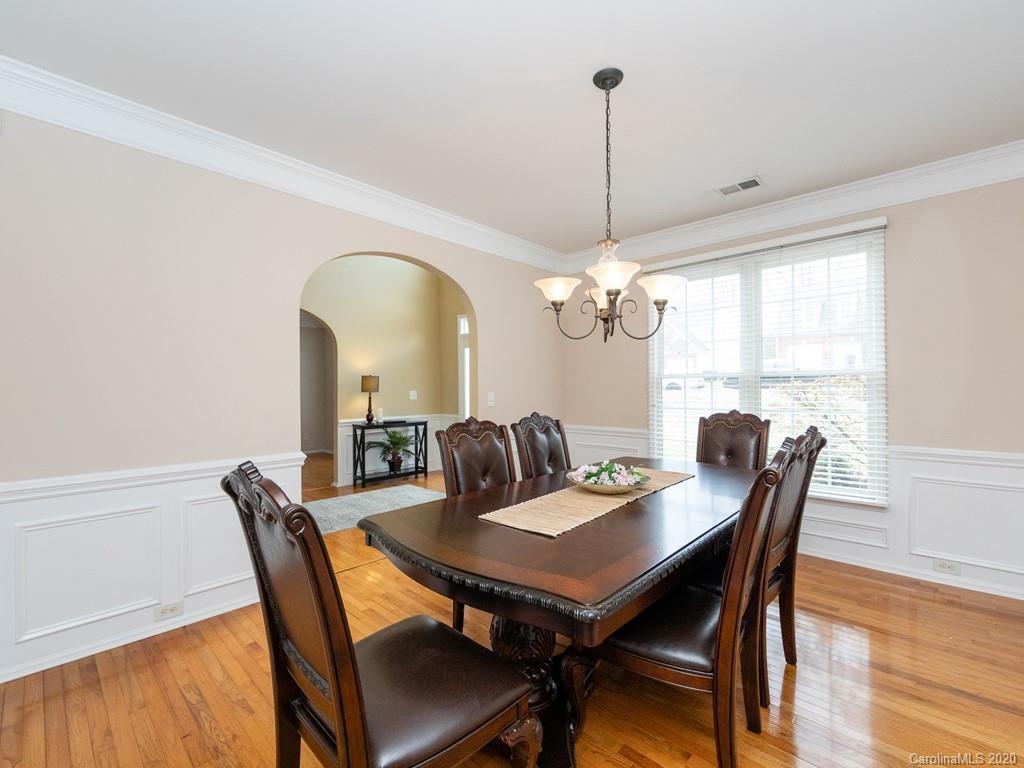 3214 Arklow Road Charlotte, NC 28269 - Photo 10 of 46 Gallery Image 10