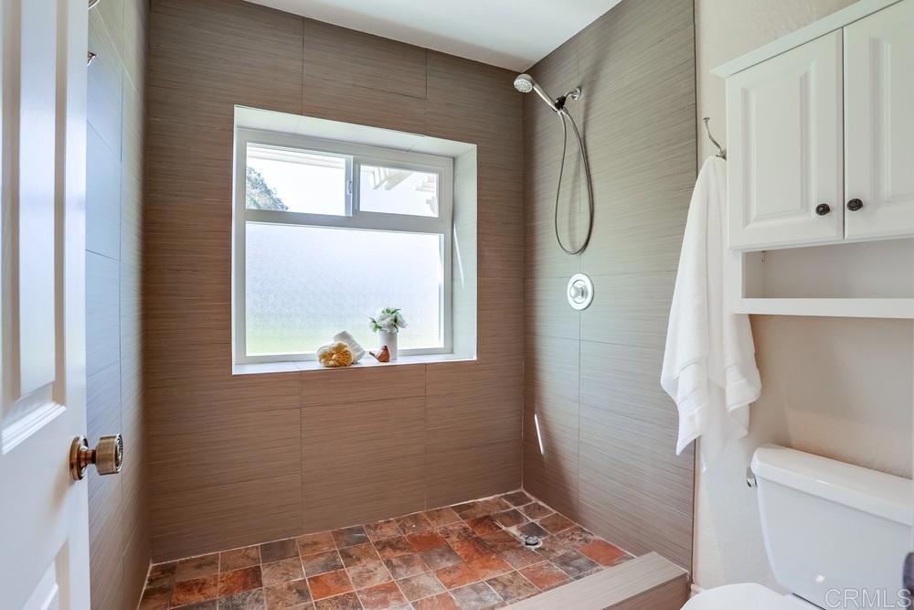 1574 Village View Road Encinitas, CA 92024 - Photo 22 of 37