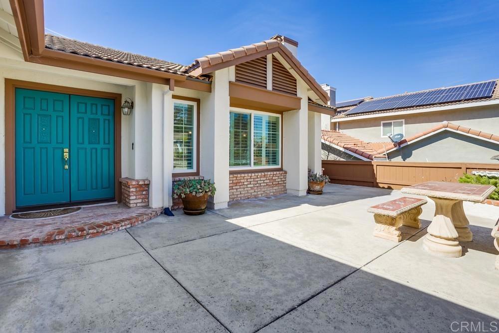 1574 Village View Road Encinitas, CA 92024 - Photo 4 of 37