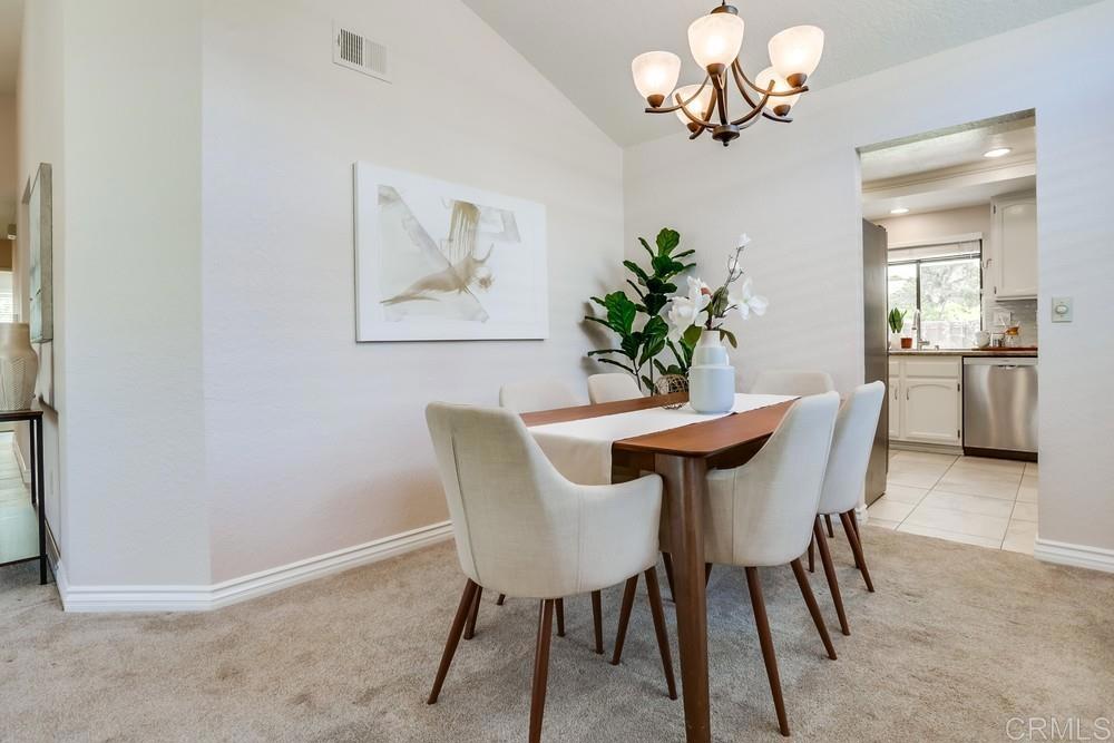 1574 Village View Road Encinitas, CA 92024 - Photo 9 of 37