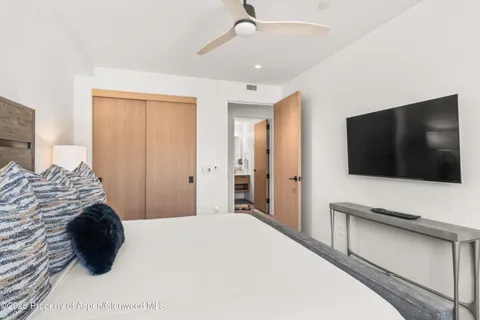 $4,750,000 | 119 Wood Road, Unit 401, Snowmass Village, CO 81615