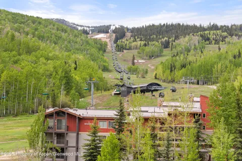 $4,750,000 | 119 Wood Road, Unit 401, Snowmass Village, CO 81615