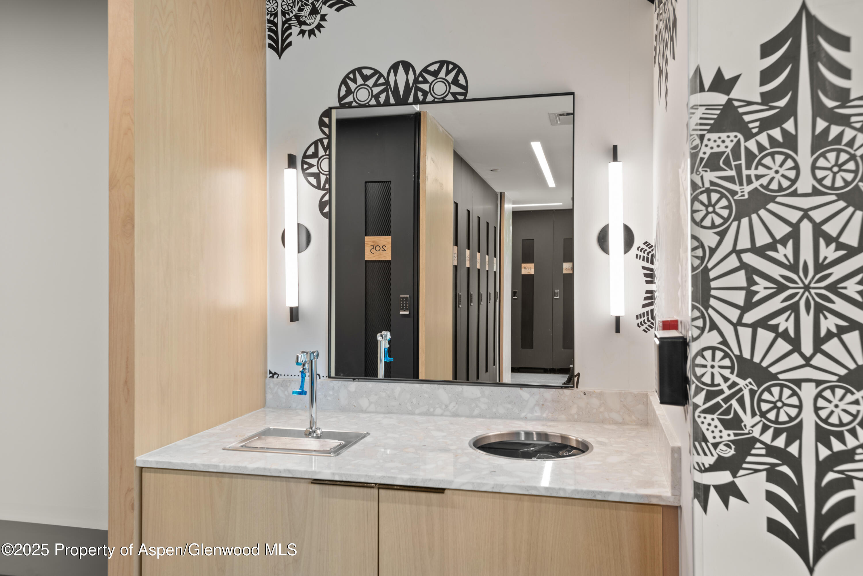 119 Wood Road, Unit 401 Snowmass Village, CO 81615 - Photo 35 of 38 ElectricPassLodge_Stock_HiRes23060715