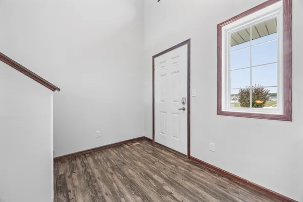 $275,000 | 1317 5th Street Northwest, West Fargo, ND 58078