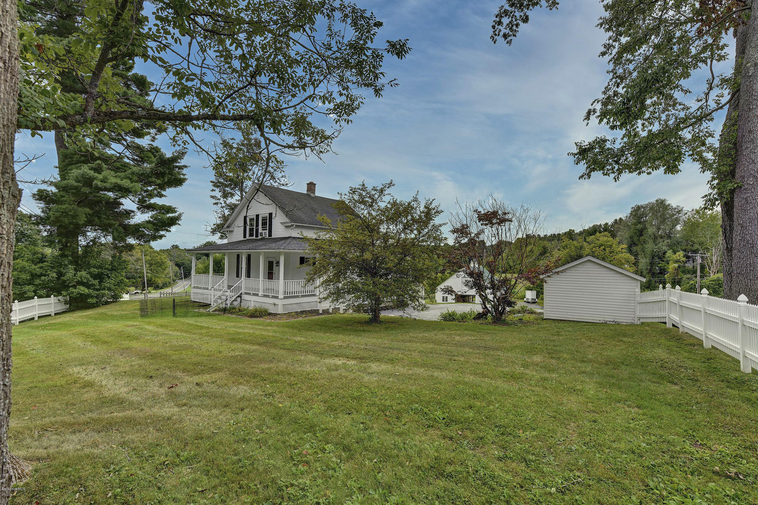 1029 Holmes Road Pittsfield, MA 01201 - Photo 3 of 44 5 Acres Pastureland