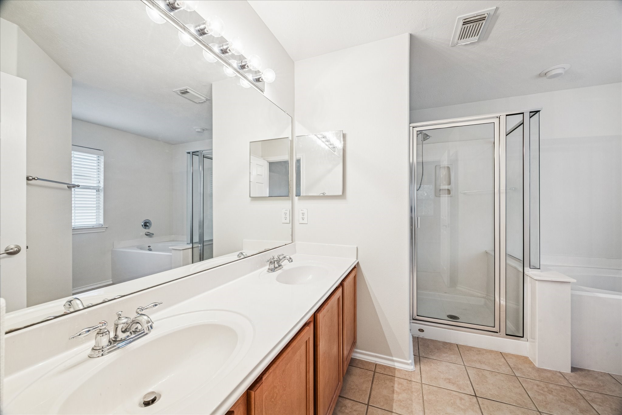 3206 Pearl Bluff Lane Houston, TX 77047 - Photo 12 of 20