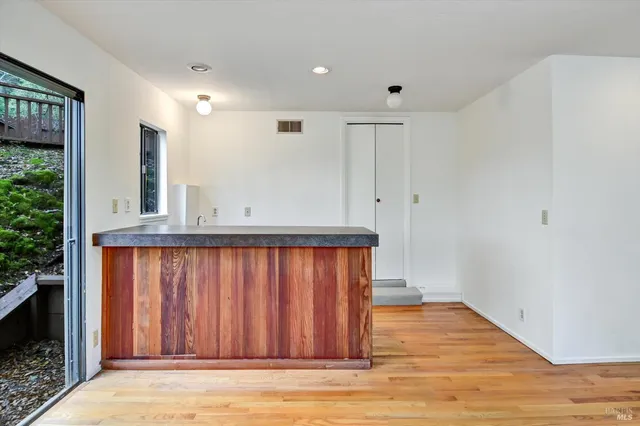 $1,495,000 | 38 Dutch Valley Lane, San Anselmo, CA 94960