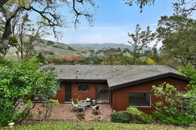 $1,495,000 | 38 Dutch Valley Lane, San Anselmo, CA 94960