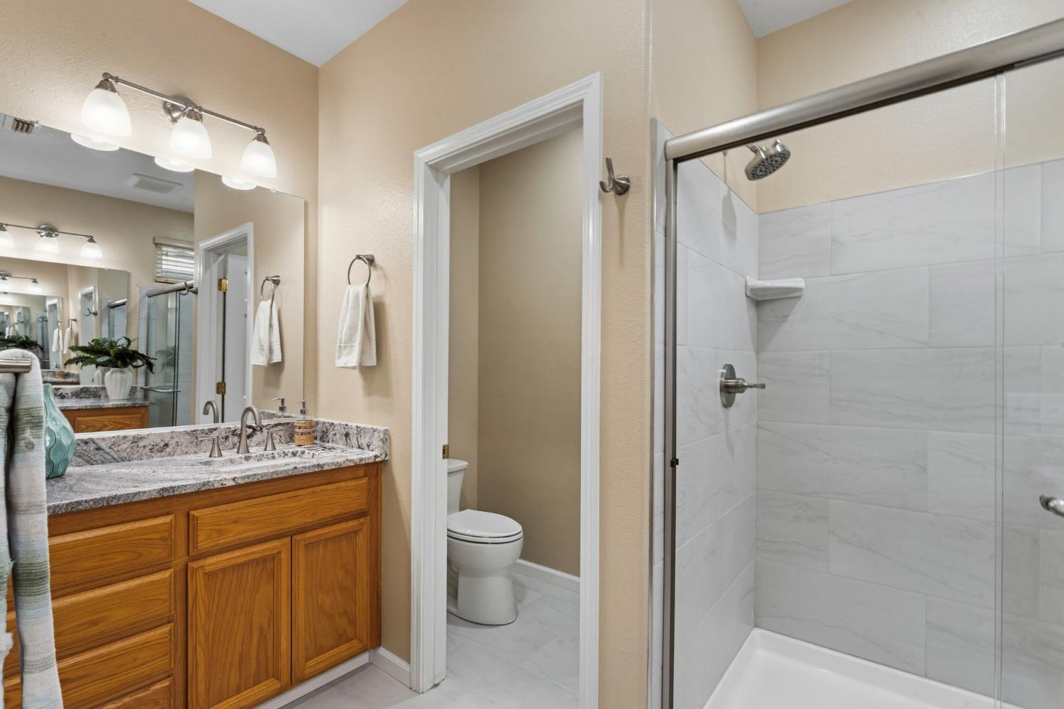 5676 Overleaf Way Sacramento, CA 95835 - Photo 14 of 23