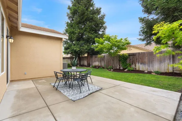 $615,000 | 5676 Overleaf Way, Sacramento, CA 95835