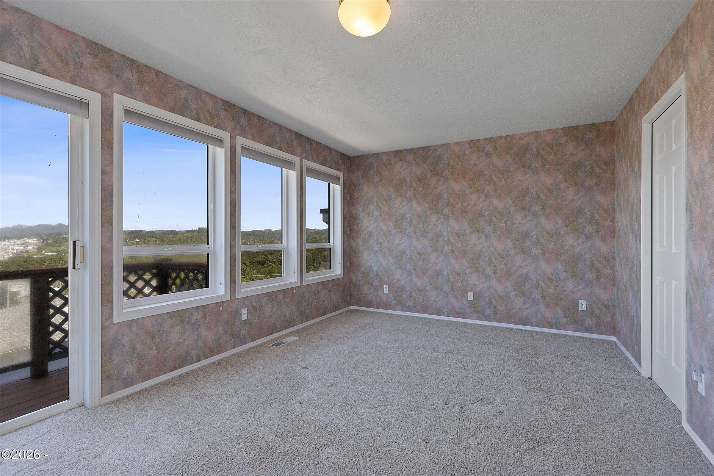 935 Southwest 7th Street Lincoln City, OR 97367 - Photo 31 of 50