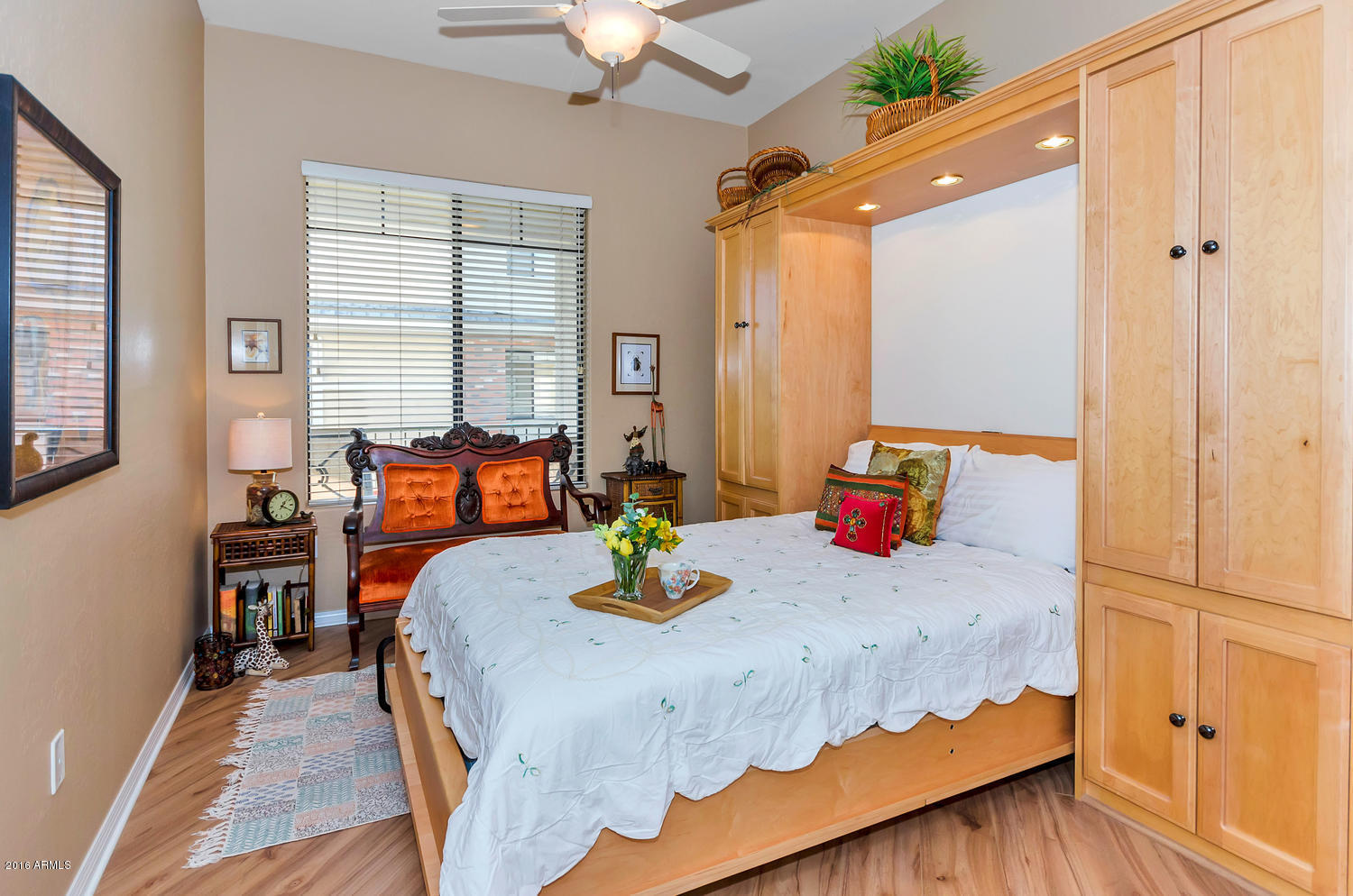 4488 East Thomas Road, Unit 2014 Phoenix, AZ 85018 - Photo 20 of 31 20 - Den-Office-Guest