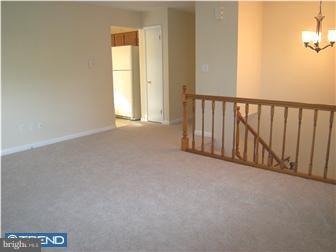 3502 State Road Oxford, PA 19363 - Photo 8 of 12 Living Room