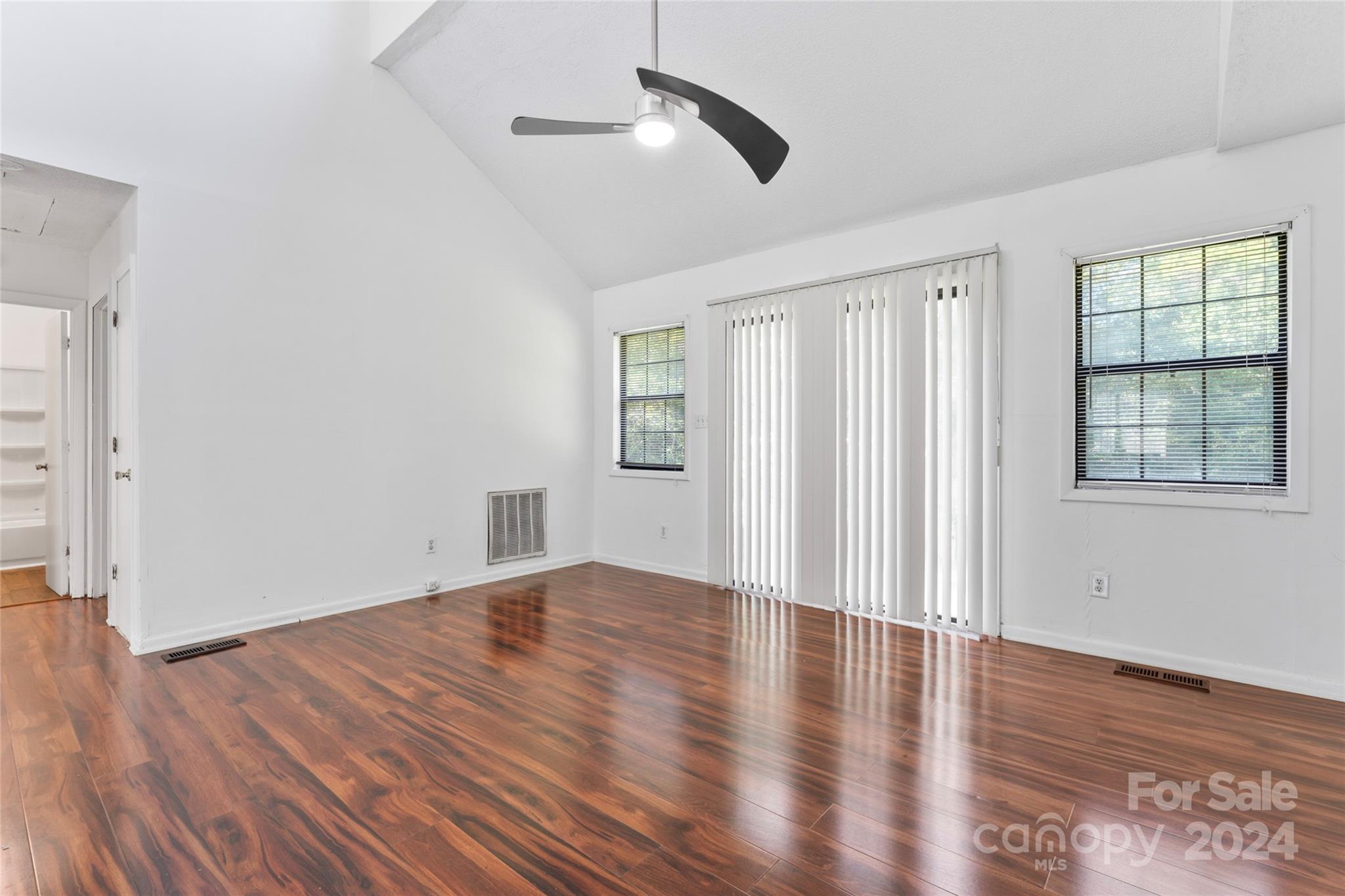 127 Elm Road Grover, NC 28073 - Photo 8 of 38 Gallery Image 8