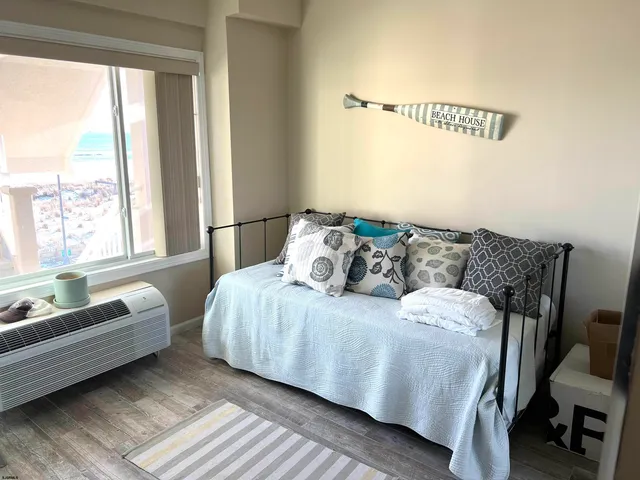 $1,400 | 5300 Boardwalk - Winter Rental, Unit 324, Ventnor City, NJ 08406