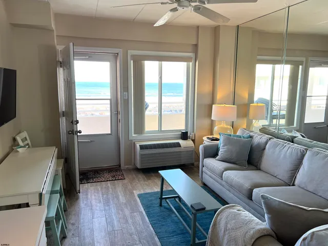 $1,400 | 5300 Boardwalk - Winter Rental, Unit 324, Ventnor City, NJ 08406