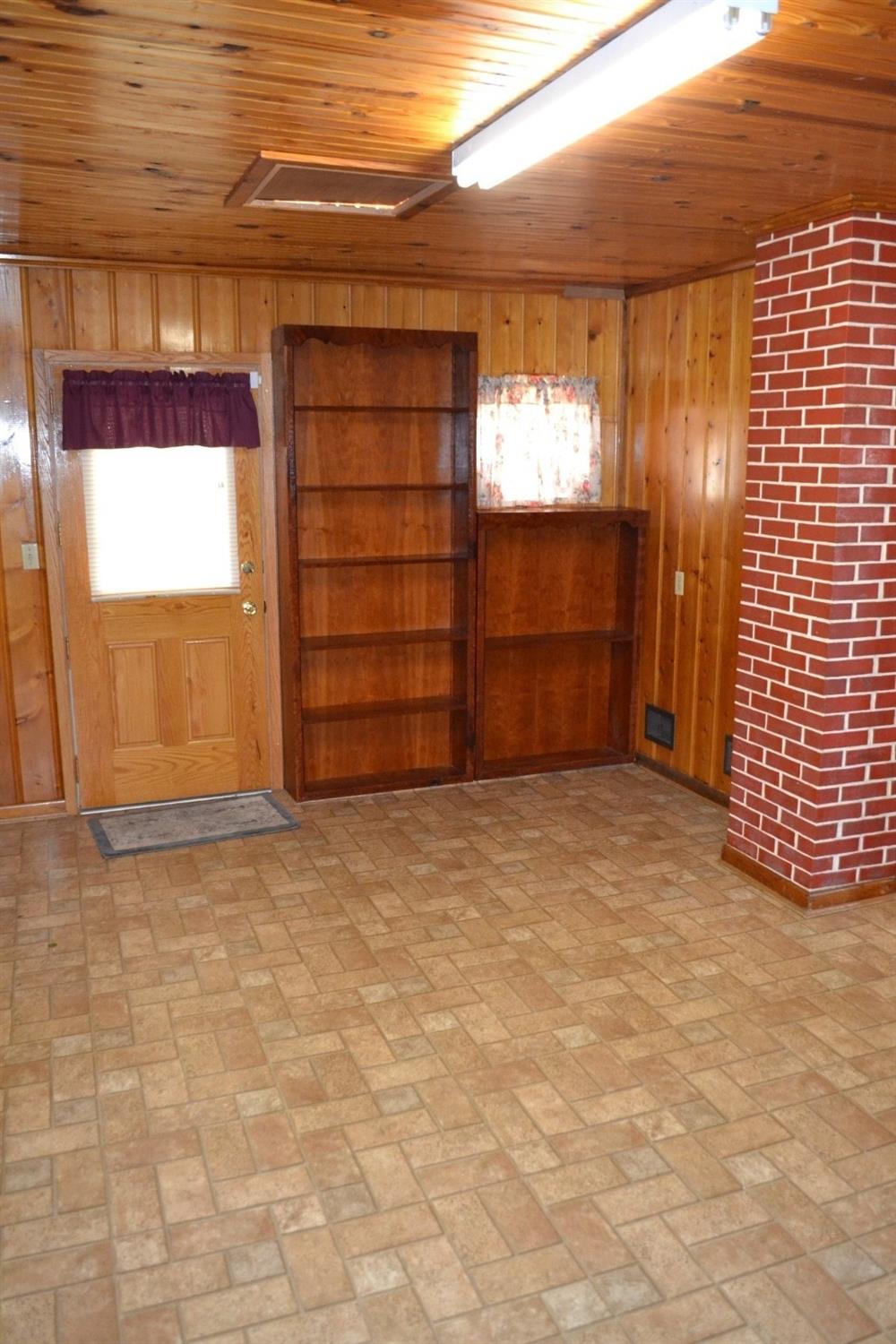 21375 North Hogan Road Milan, IN 47031 - Photo 4 of 19