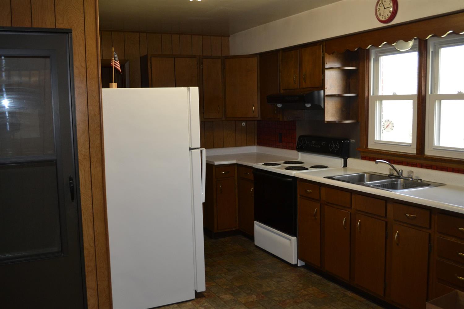 21375 North Hogan Road Milan, IN 47031 - Photo 6 of 19