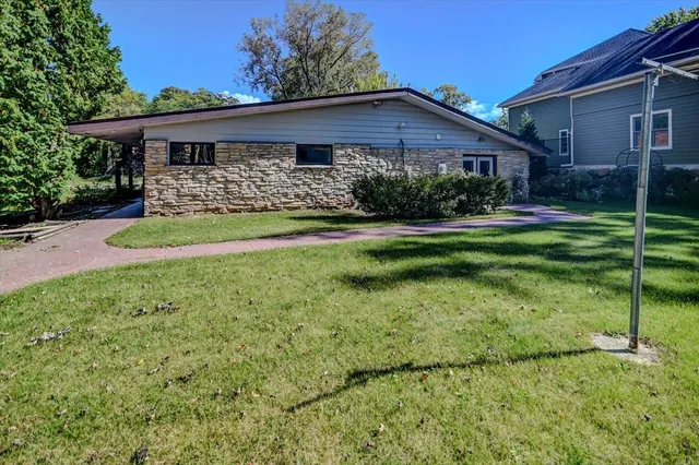 $1,250,000 | 2809 Dewey Court, Middleton, WI 53562