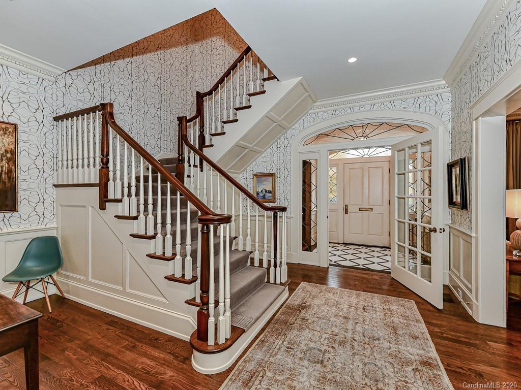 262 Colville Road Charlotte, NC 28207 - Photo 5 of 48 Gallery Image 5