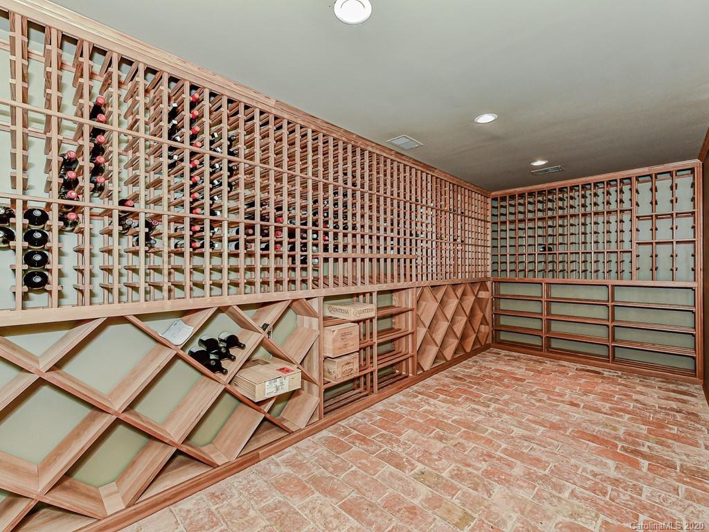 262 Colville Road Charlotte, NC 28207 - Photo 42 of 48 Gallery Image 42