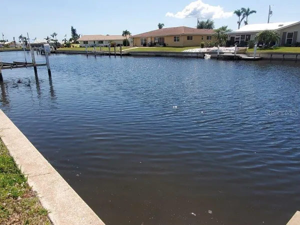 $5,000 | 423 Matares Drive, Punta Gorda, FL 33950