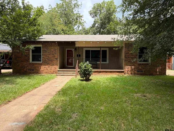 $200,000 | 726 Nacogdoches Street, Jacksonville, TX 75766