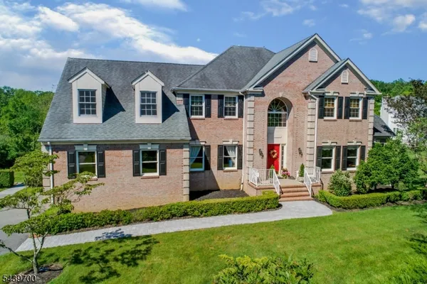 $1,375,000 | 36 Beacon Hill Drive, Chester, NJ 07930