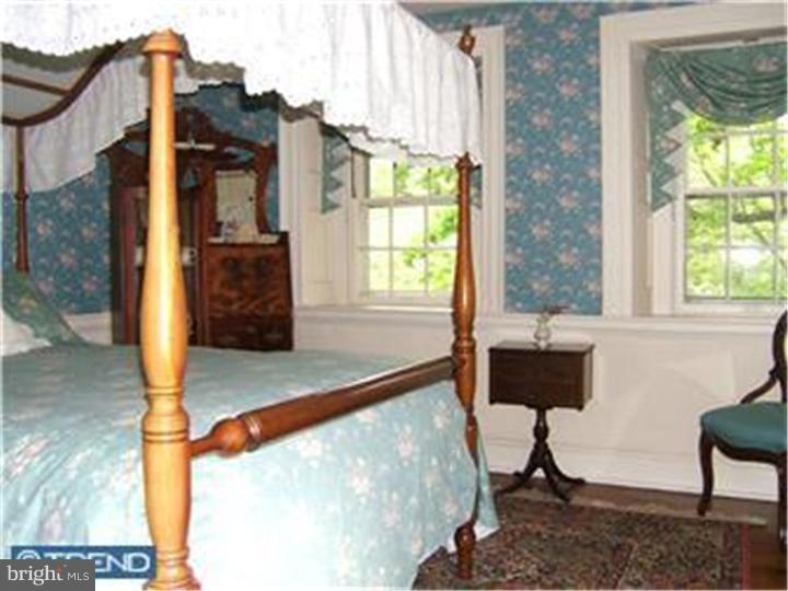 525 Ryers Avenue Cheltenham, PA 19012 - Photo 13 of 13 Bedroom 3