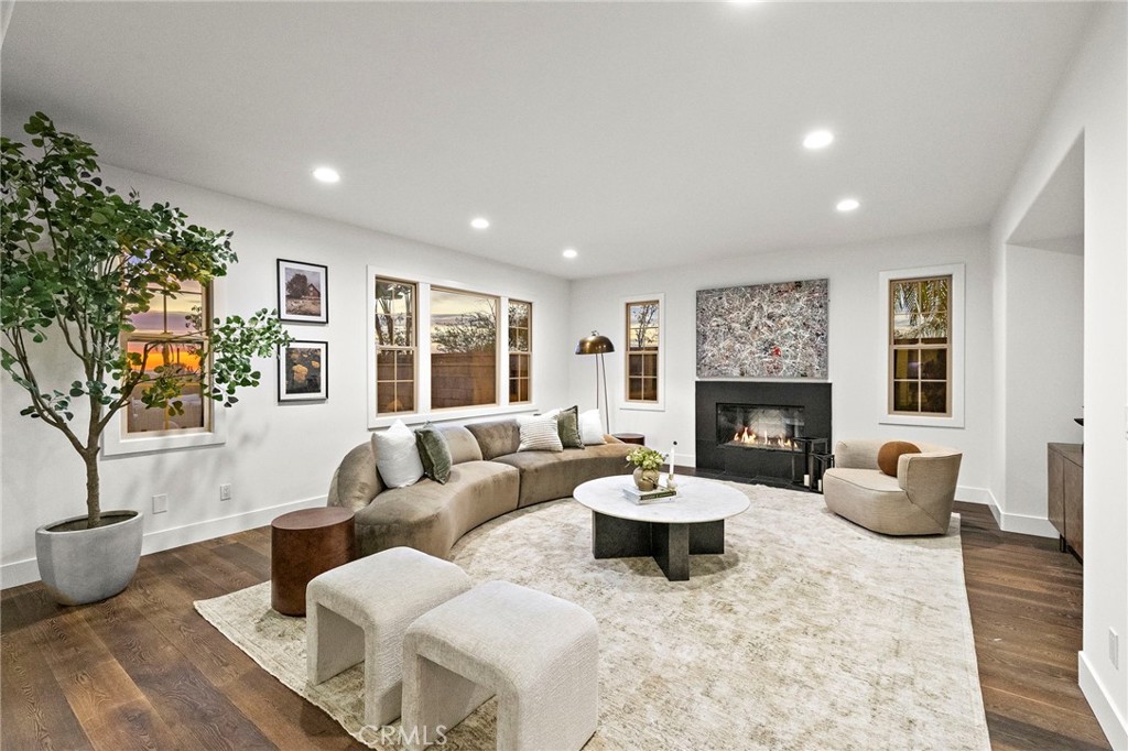 29 Small Grove Irvine, CA 92618 - Photo 15 of 42