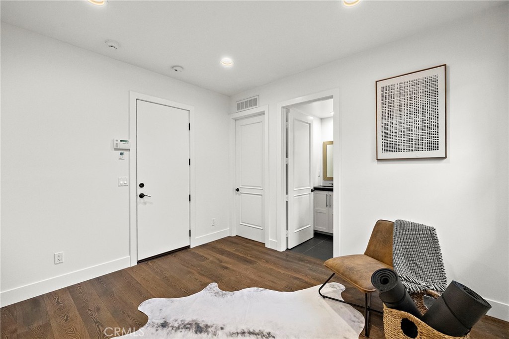 29 Small Grove Irvine, CA 92618 - Photo 19 of 42