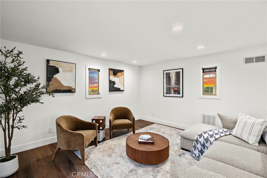 29 Small Grove Irvine, CA 92618 - Photo 24 of 42