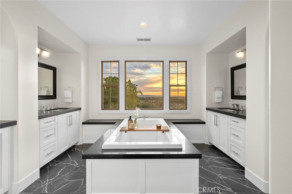 29 Small Grove Irvine, CA 92618 - Photo 30 of 42