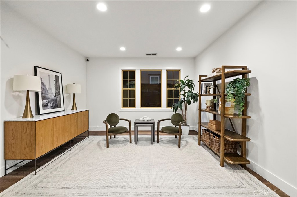 29 Small Grove Irvine, CA 92618 - Photo 37 of 42