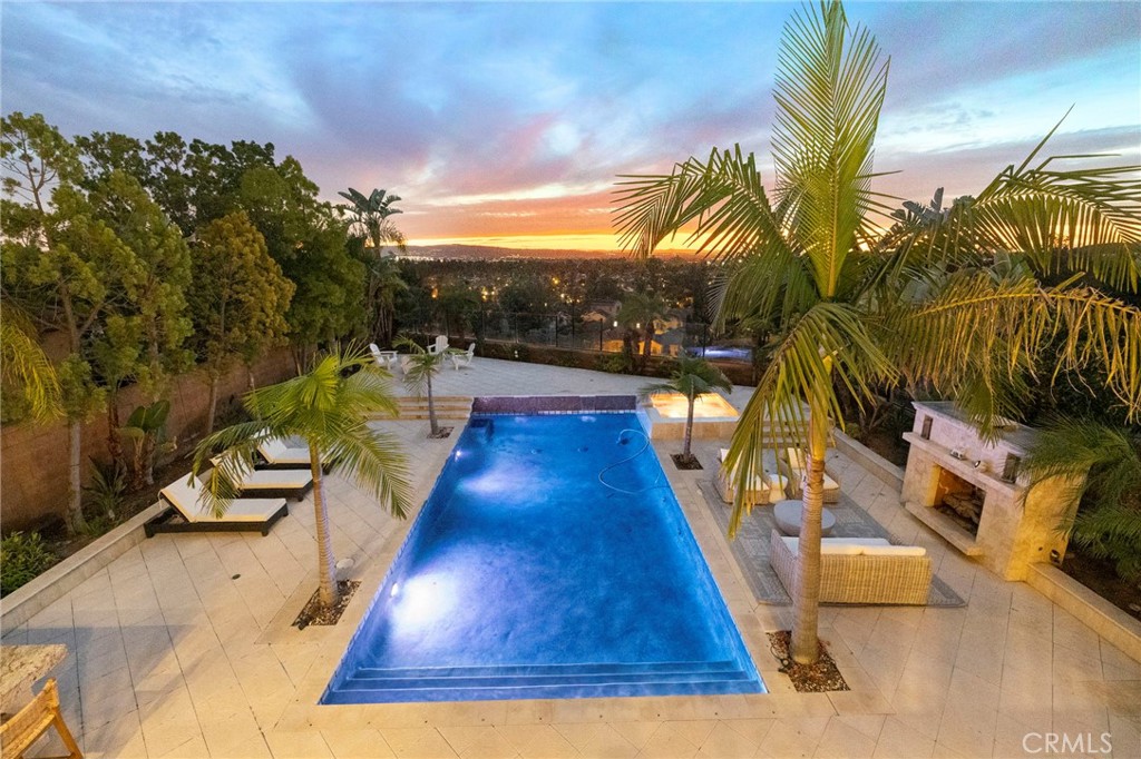 29 Small Grove Irvine, CA 92618 - Photo 6 of 42