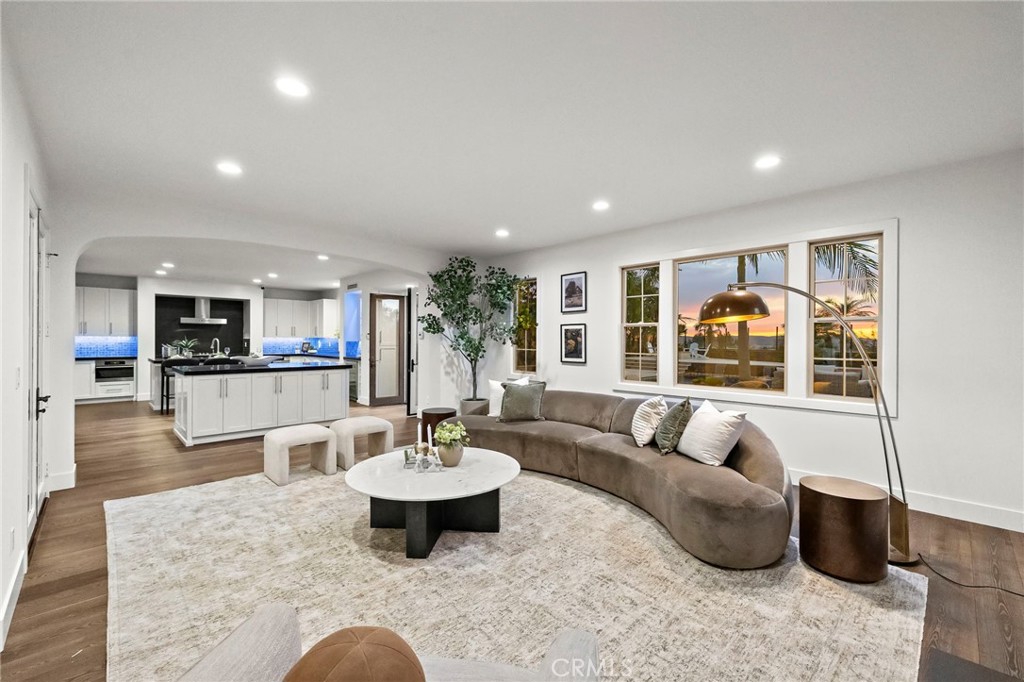 29 Small Grove Irvine, CA 92618 - Photo 8 of 42