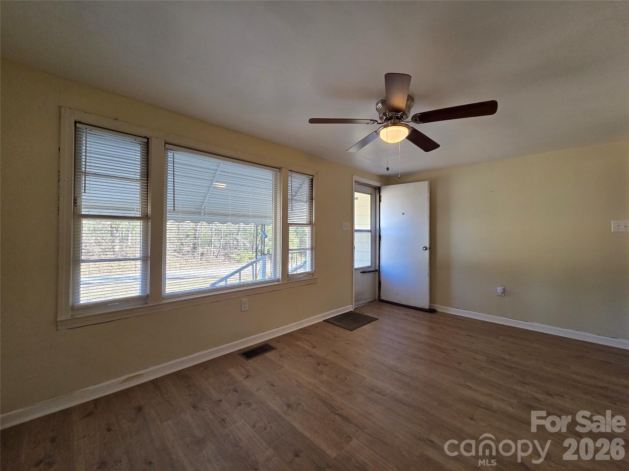 8334 Oak Tree Road Sharon, SC 29742 - Photo 4 of 17