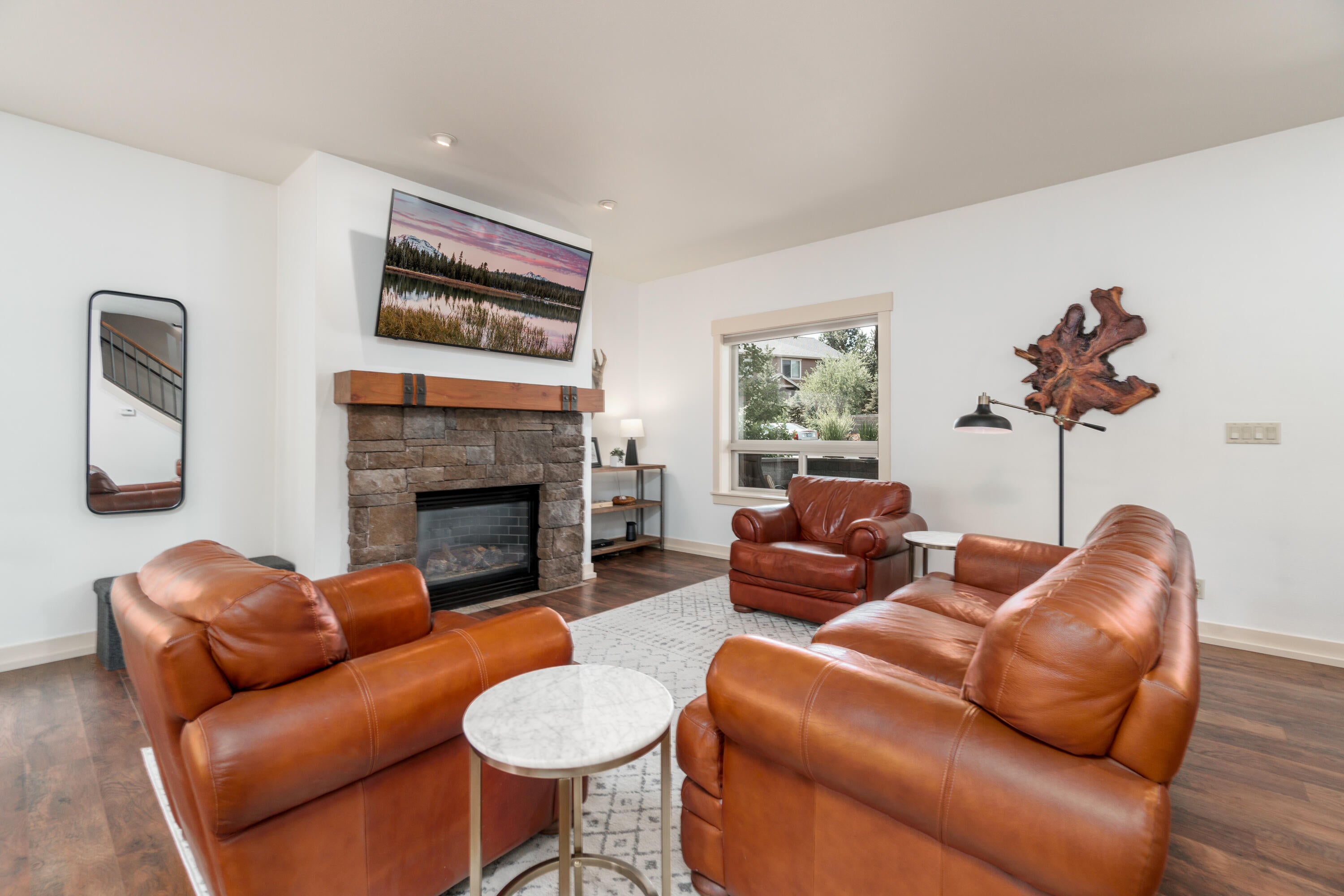 61482 Linton Loop Bend, OR 97702 - Photo 8 of 30 61482LintonLp_GreatRoom2