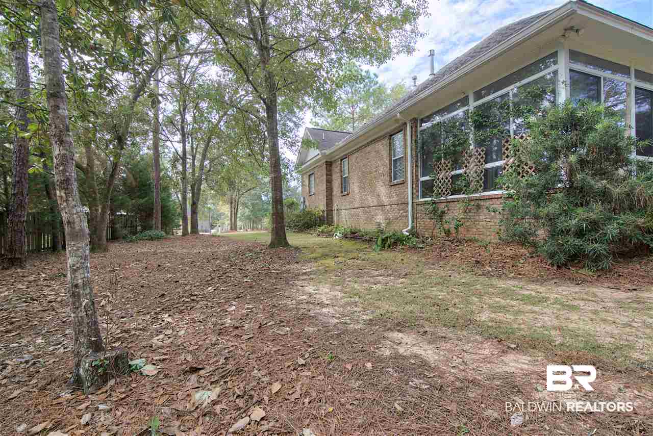 10930 Driver Court Fairhope, AL 36532 - Photo 6 of 37