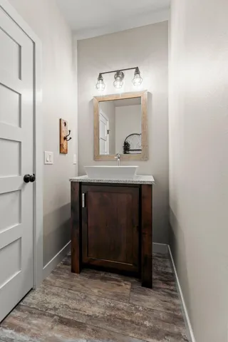 $800,000 | 3755 Houkom Drive East, West Fargo, ND 58078