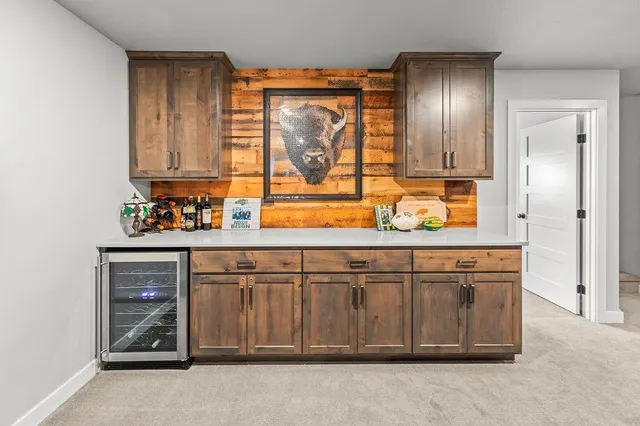 $789,890 | 3755 Houkom Drive East, West Fargo, ND 58078