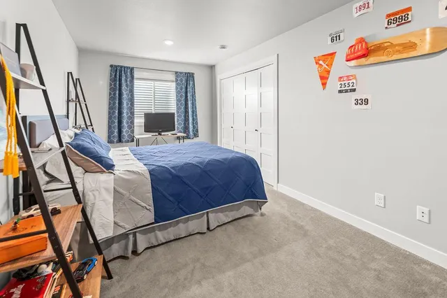 $800,000 | 3755 Houkom Drive East, West Fargo, ND 58078