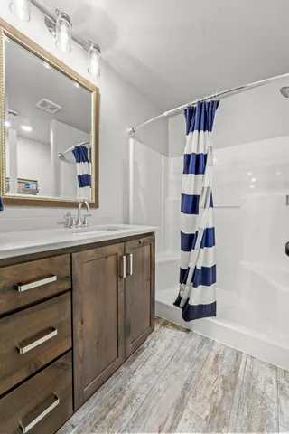 $789,890 | 3755 Houkom Drive East, West Fargo, ND 58078