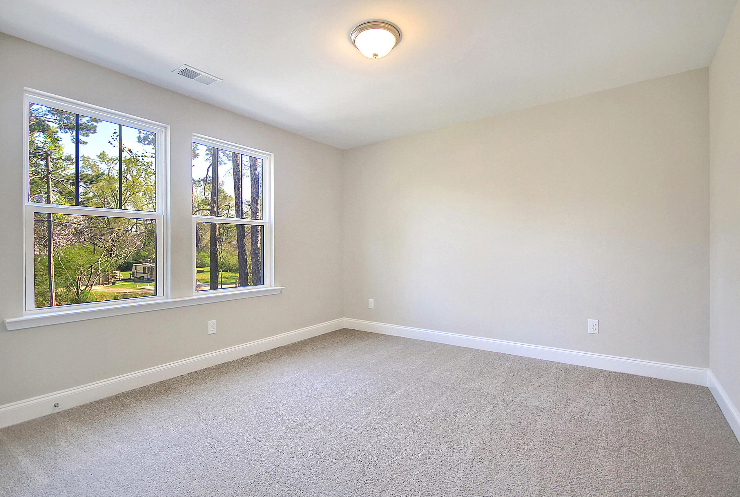 228 Mallard Road Summerville, SC 29483 - Photo 7 of 10 Saluda Secondary Bedroom
