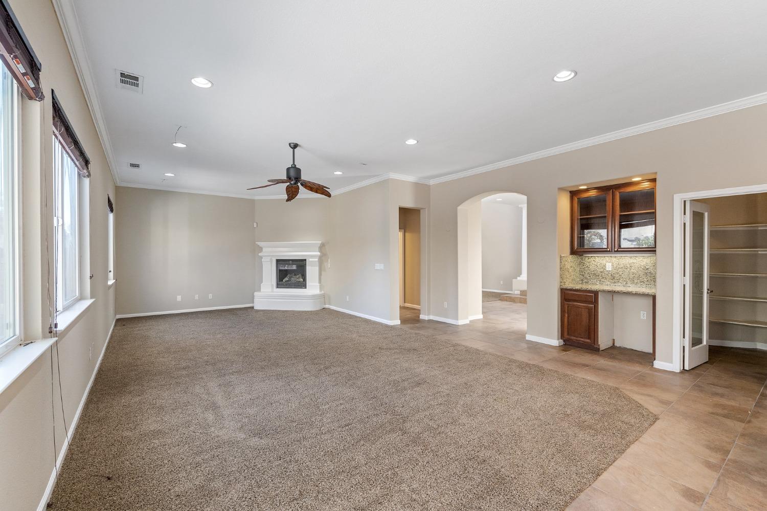 2090 Wisteria Place Manteca, CA 95337 - Photo 26 of 78