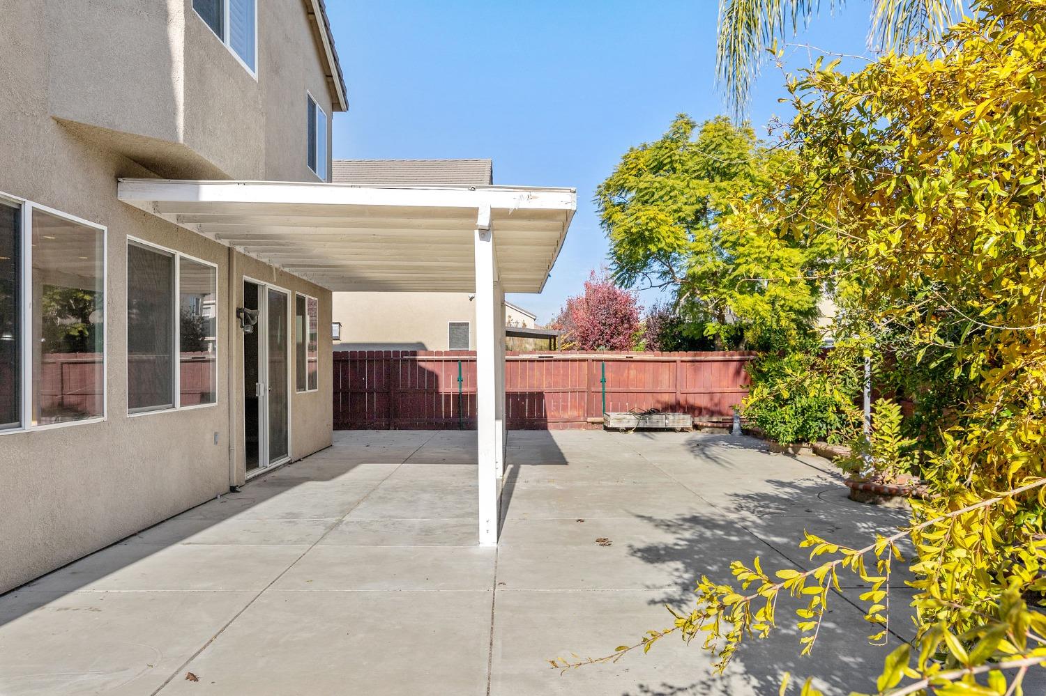 2090 Wisteria Place Manteca, CA 95337 - Photo 76 of 78