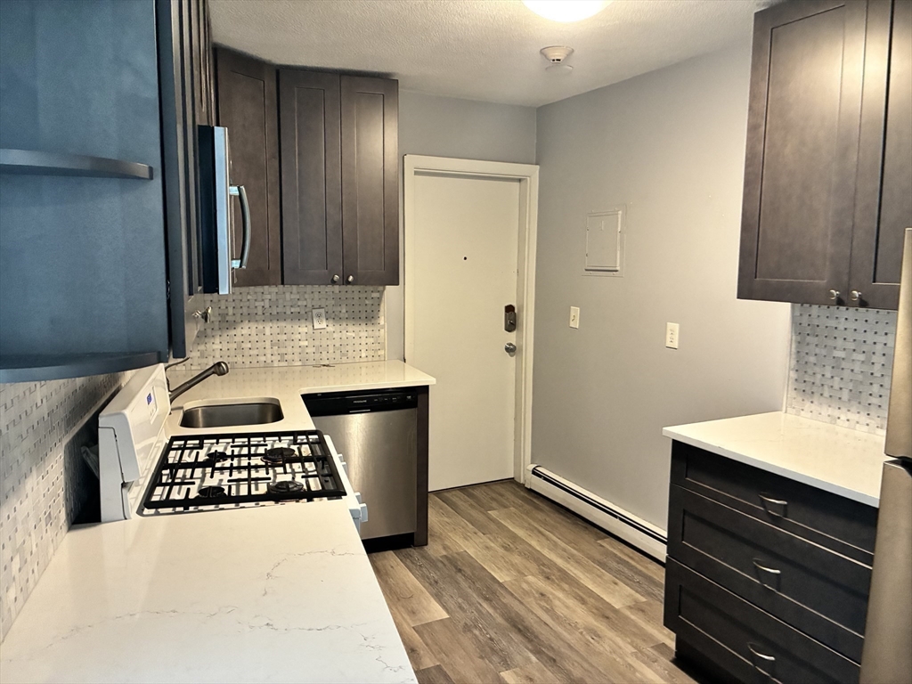 54 High Street Boston, MA 02129 - Photo 10 of 21